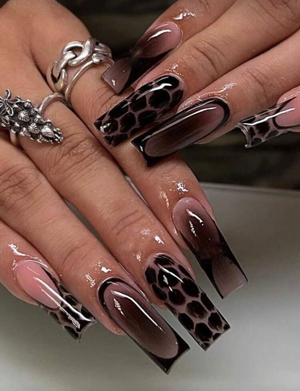 Leopard Noir
