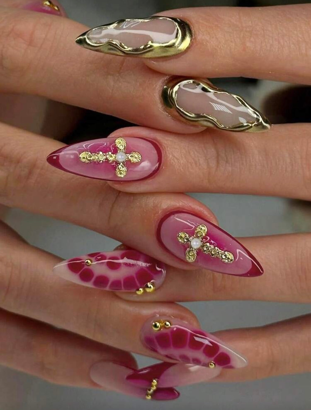 Berry Cross Glam